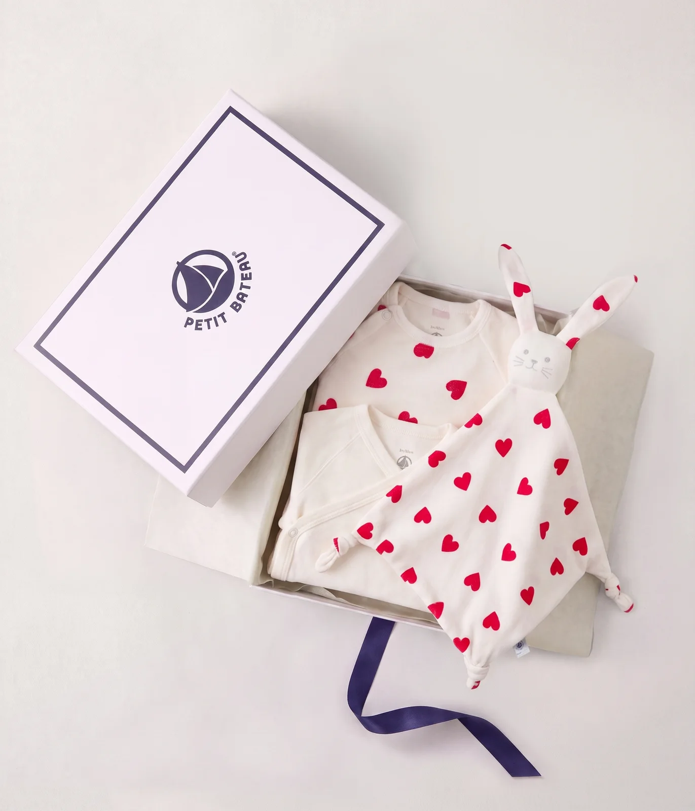 Newborn babies' heart-print cotton gift box