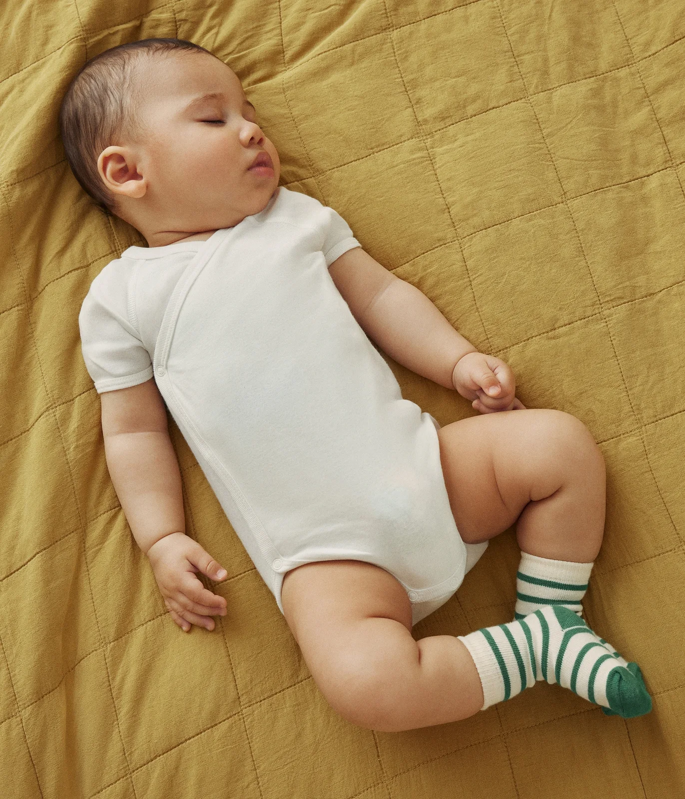 PACK OF 3 SHORT-SLEEVED WRAPOVER BABY BODYSUITS IN STRIPY COTTON