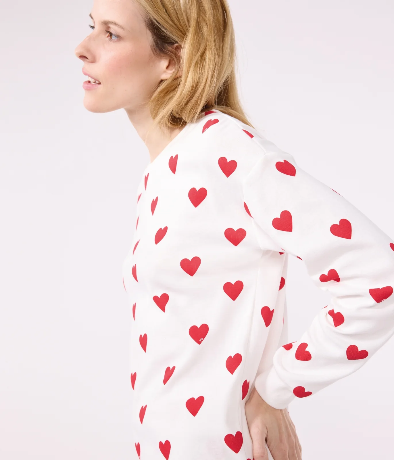 Women's Heart Themed Cotton Pyjamas