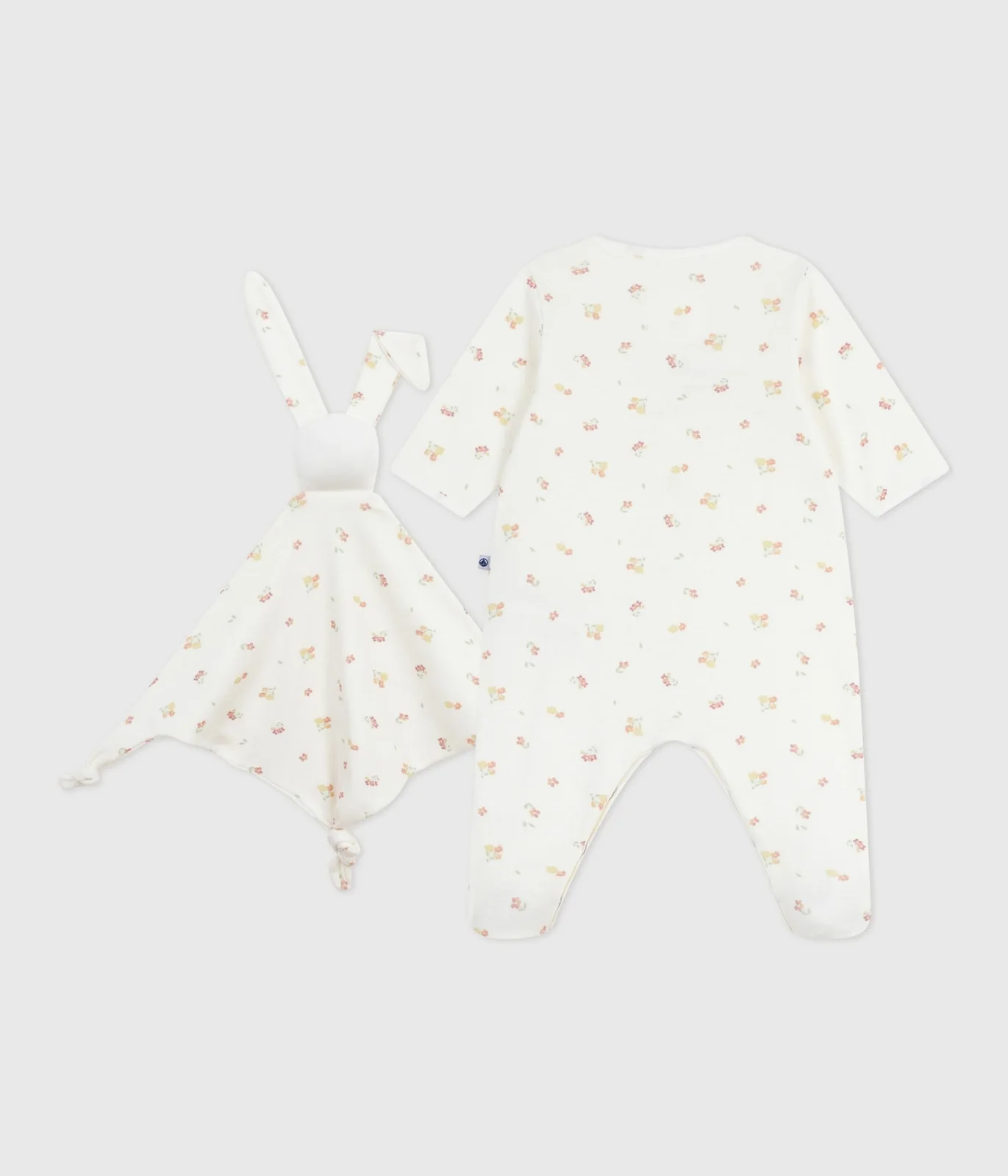 Newborn babies' floral-print cotton gift set