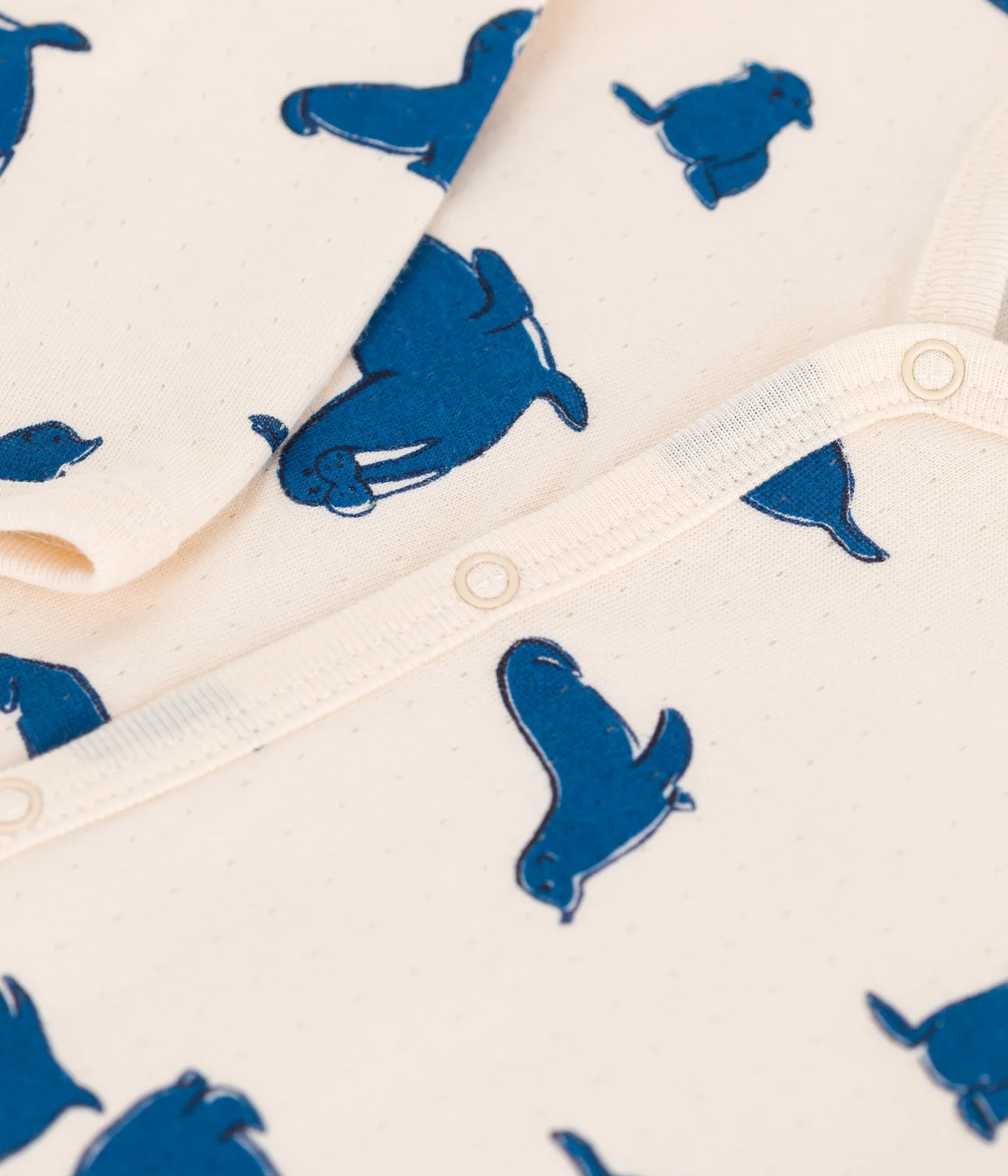 Babies' walrus pattern tube-knit pyjamas