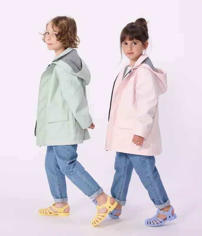 Children's iconic raincoat