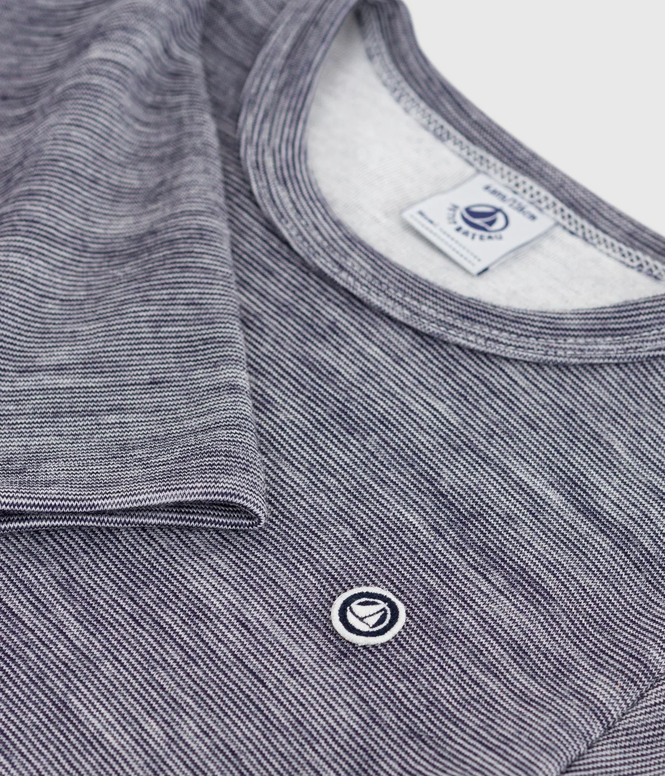 Unisex long-sleeved wool and cotton T-shirt for children