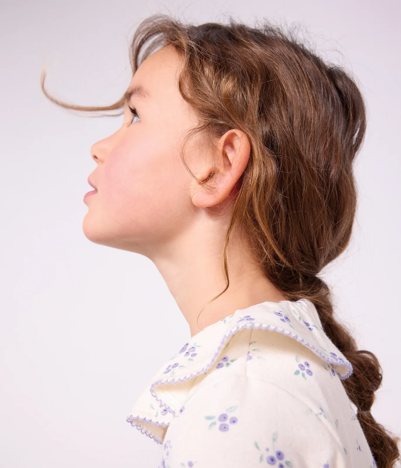 Children's long-sleeved floral T-shirt with a collar