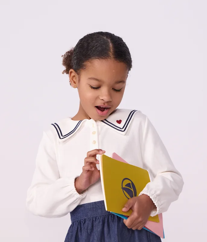 Children's long-sleeved plain cotton blouse with a collar