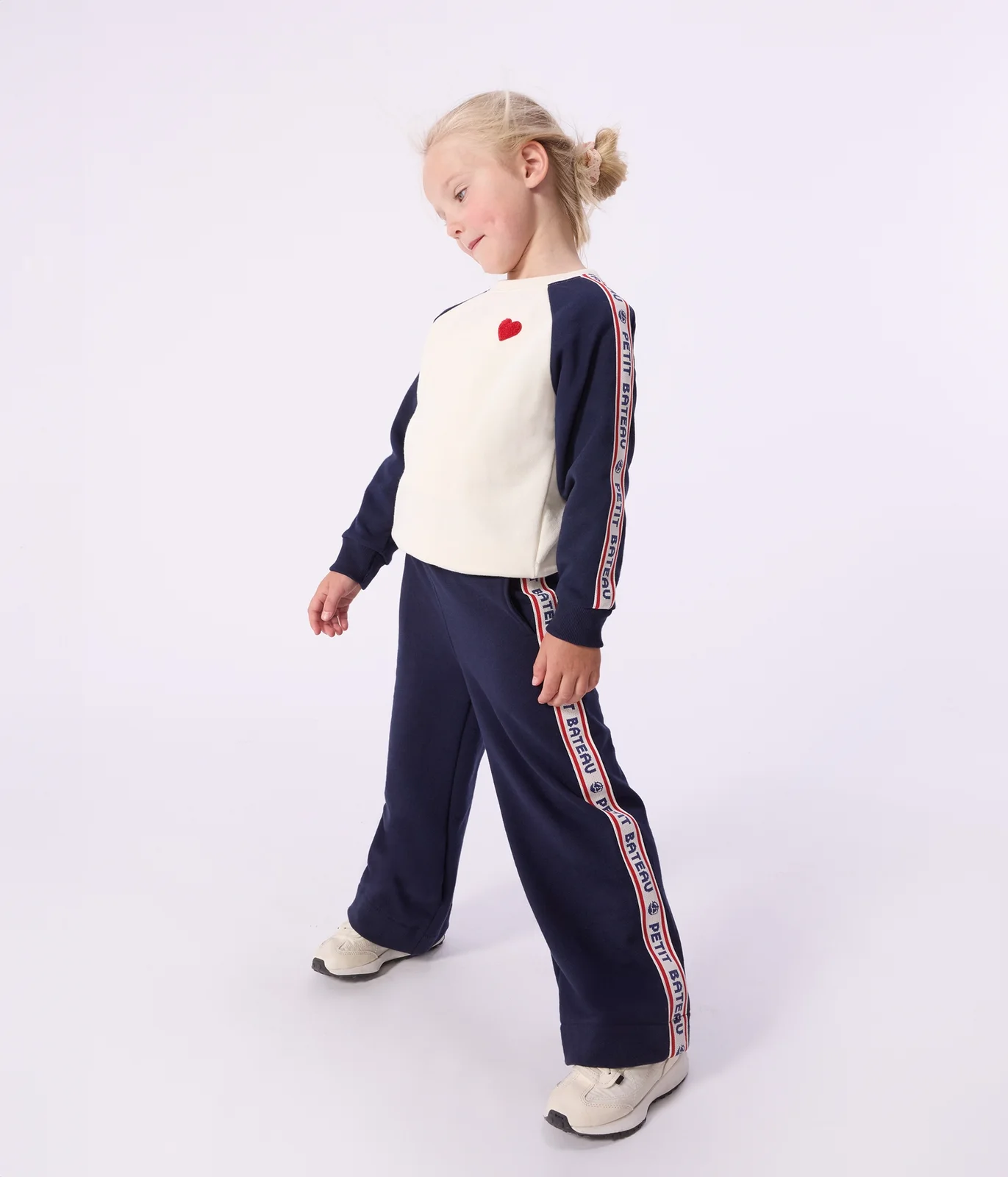 Children's cotton sweatshirt