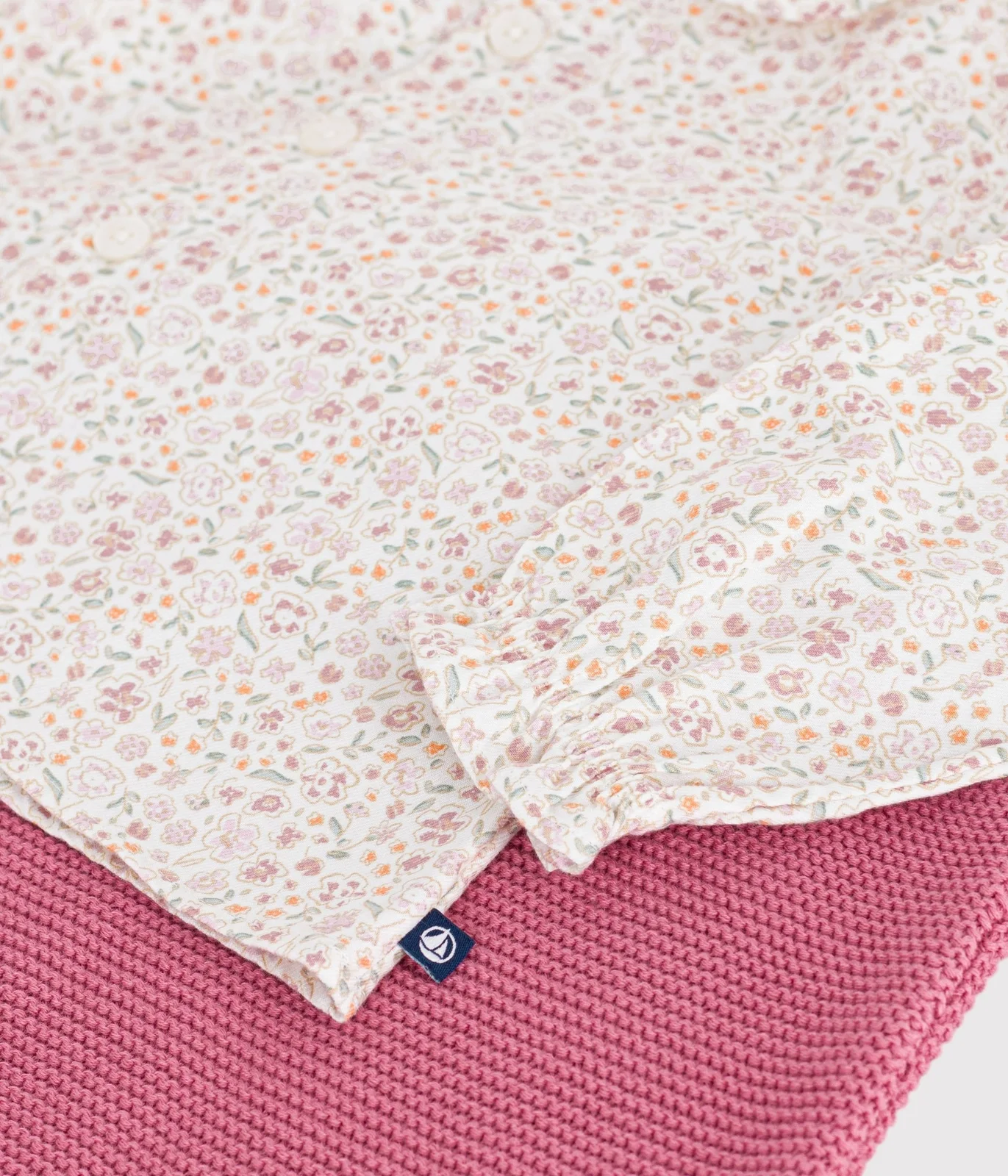 Baby outfit in cotton with a floral print