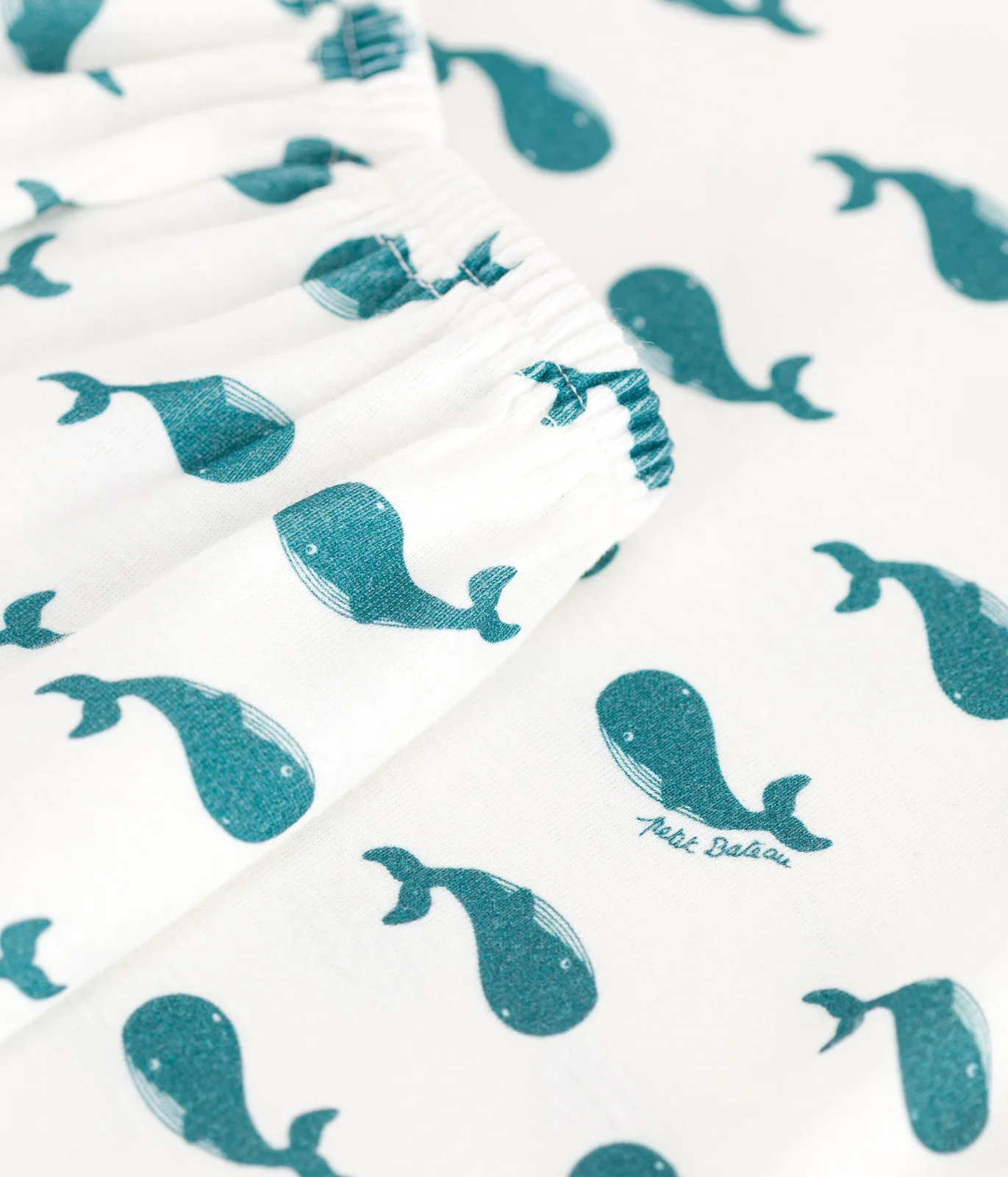 Children's short pyjamas in cotton printed with whales