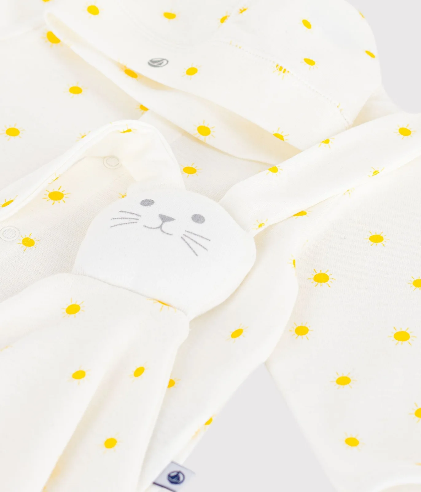 Newborn babies' sun print cotton gift set