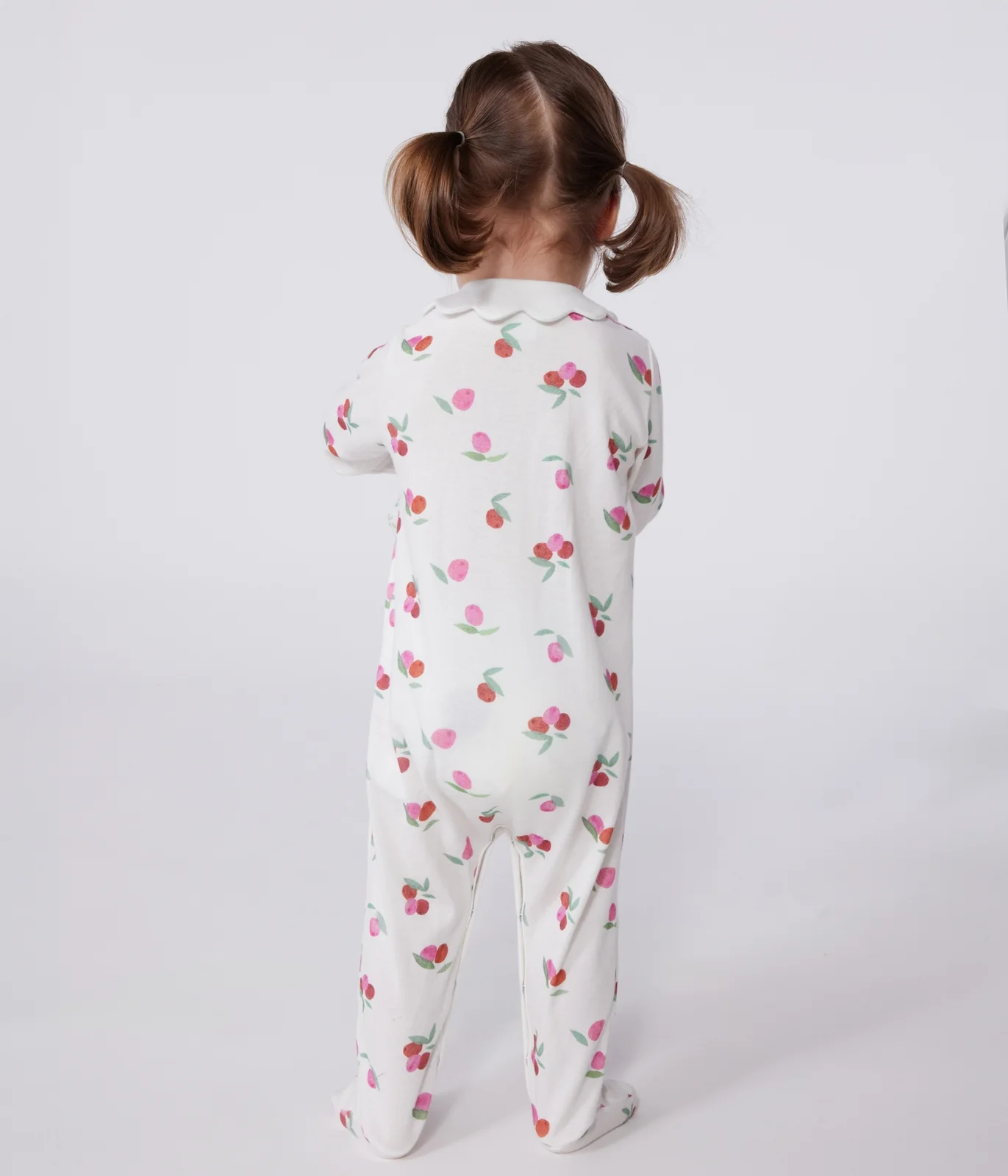 Babies' cotton pyjamas with a fruit pattern petal collar