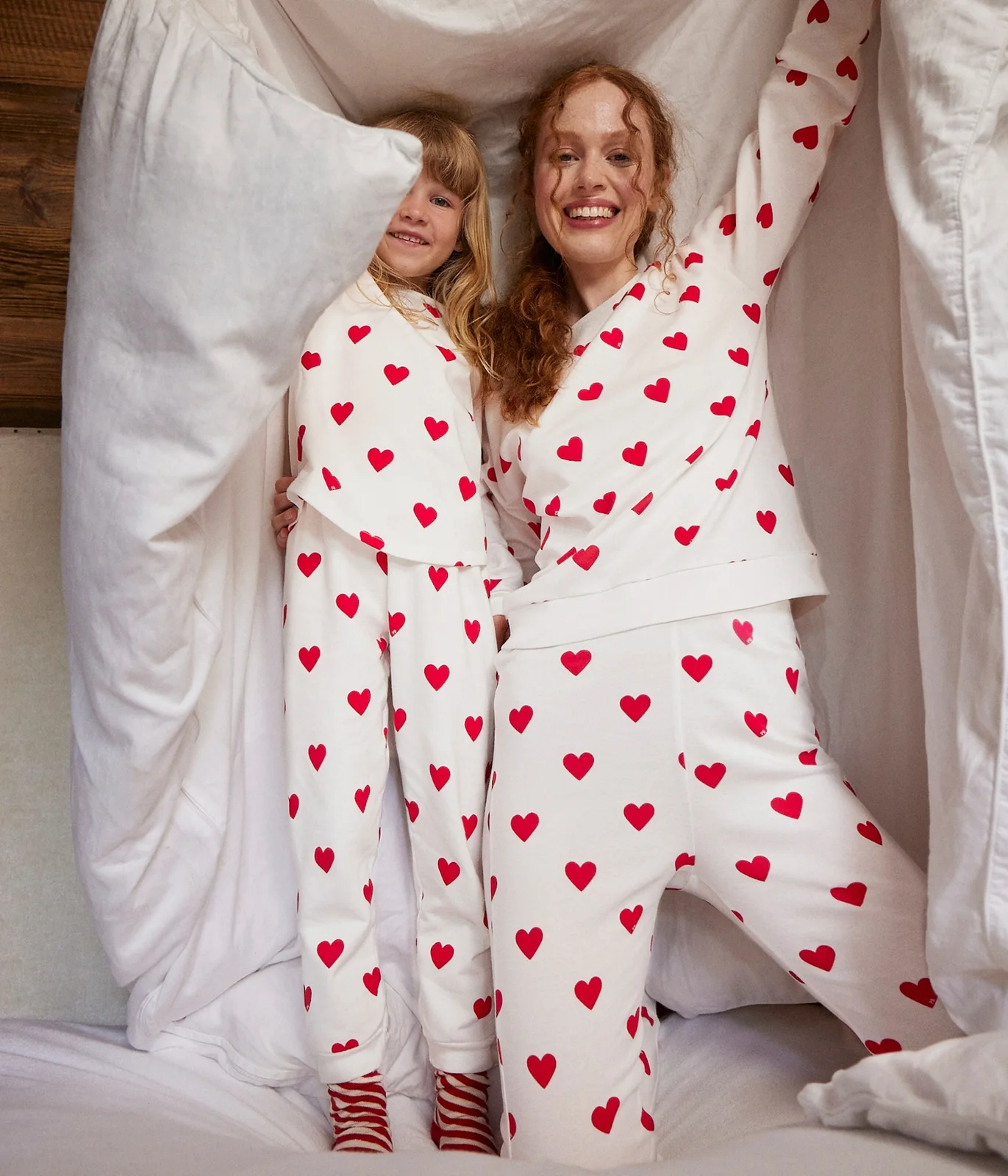 Children's cotton pyjamas with heart print