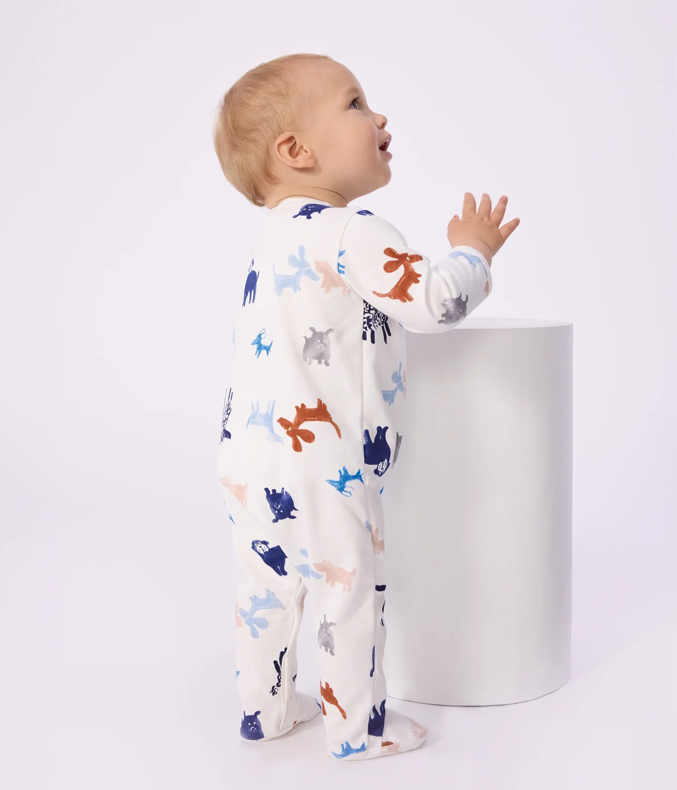 Babies' printed brushed fleece dog print pyjama suit