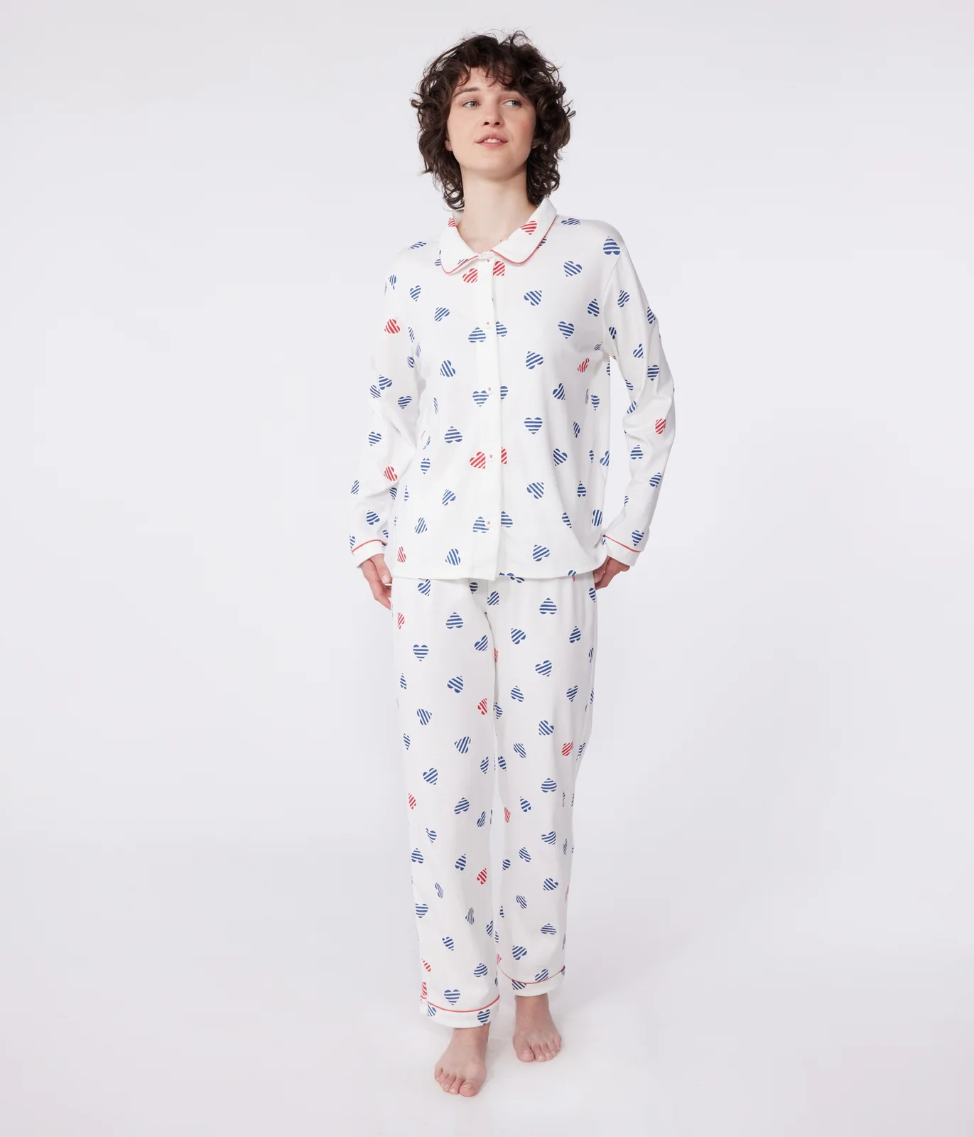 Women's buttoned cotton pajamas with heart print