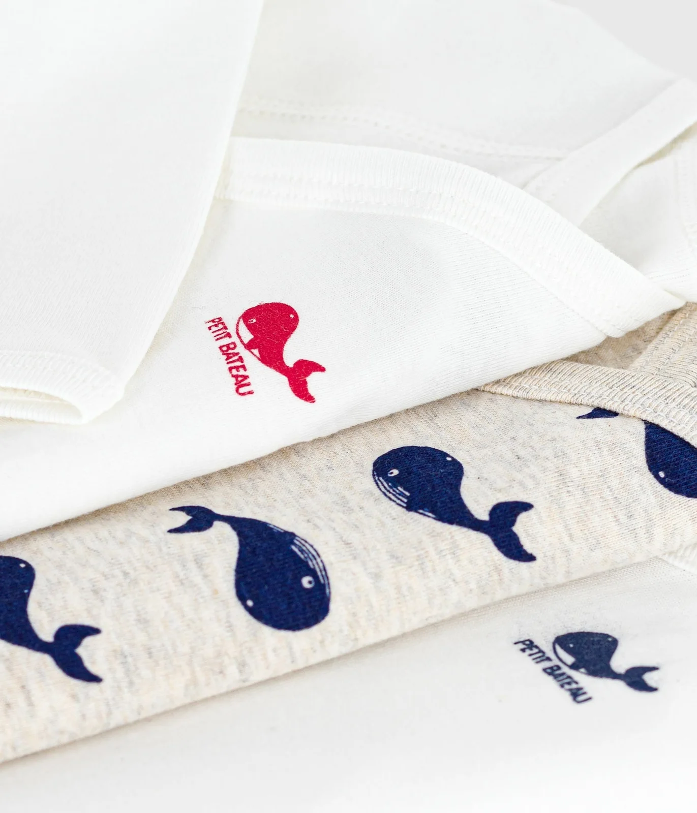 Pack of babies' long-sleeved printed cotton wrapover bodies