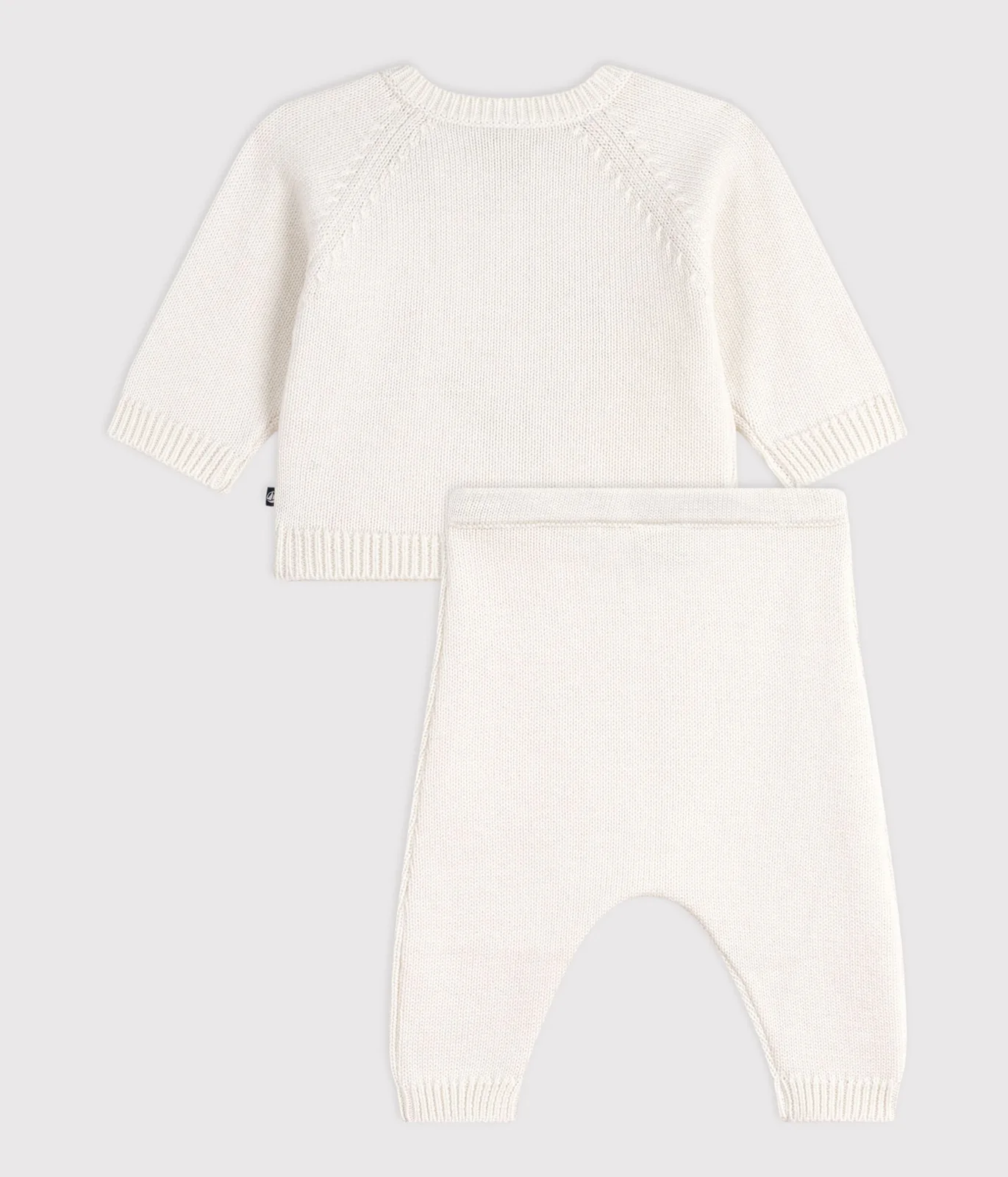 Babies' knitted wool and cotton outfit with a whale design