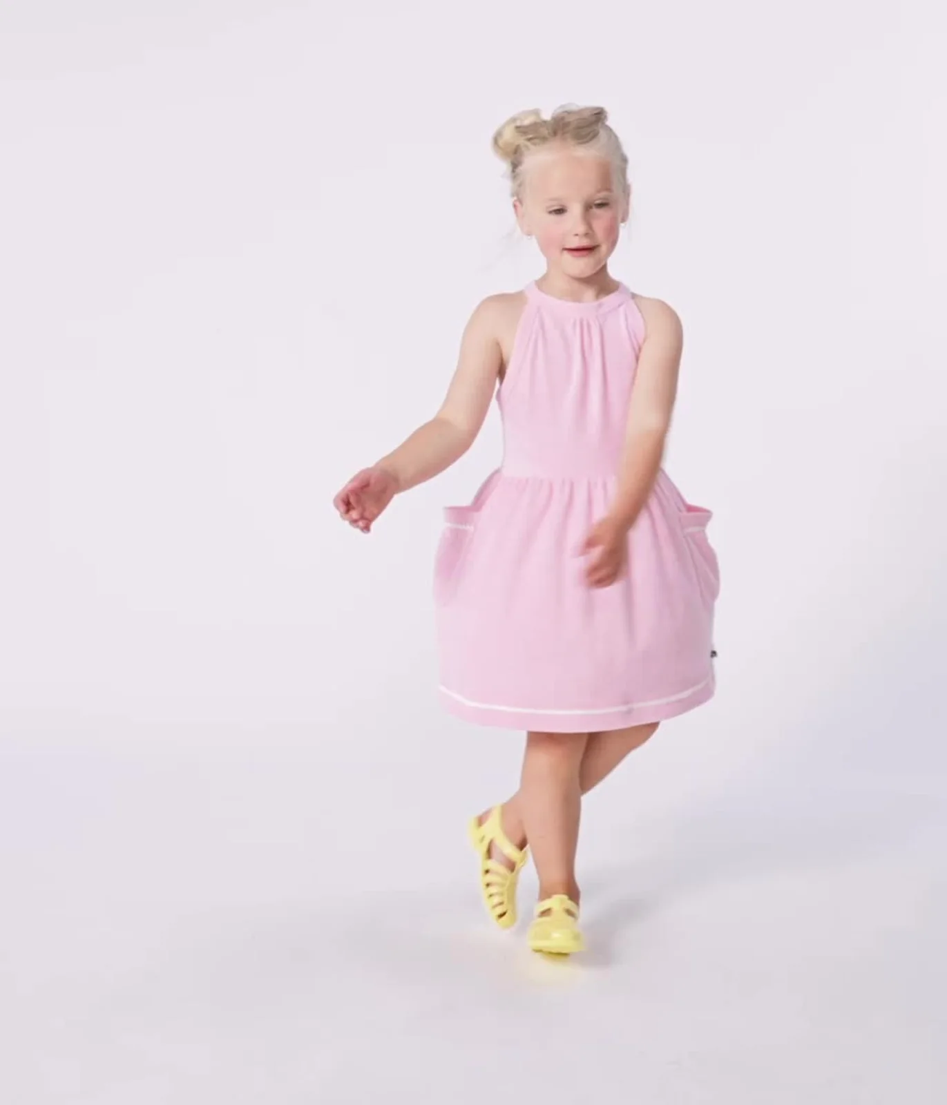 Children's sleeveless plain cotton dress