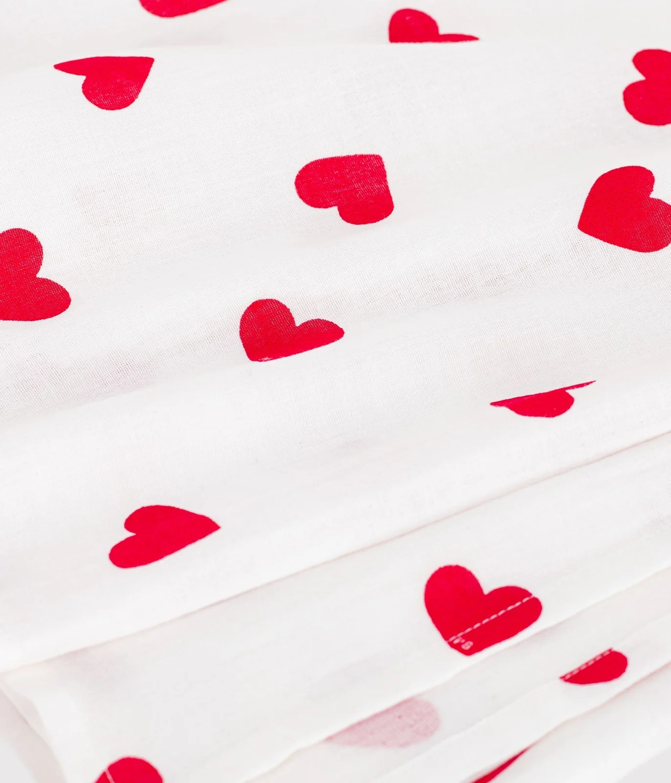 Red heart print cotton muslin for babies