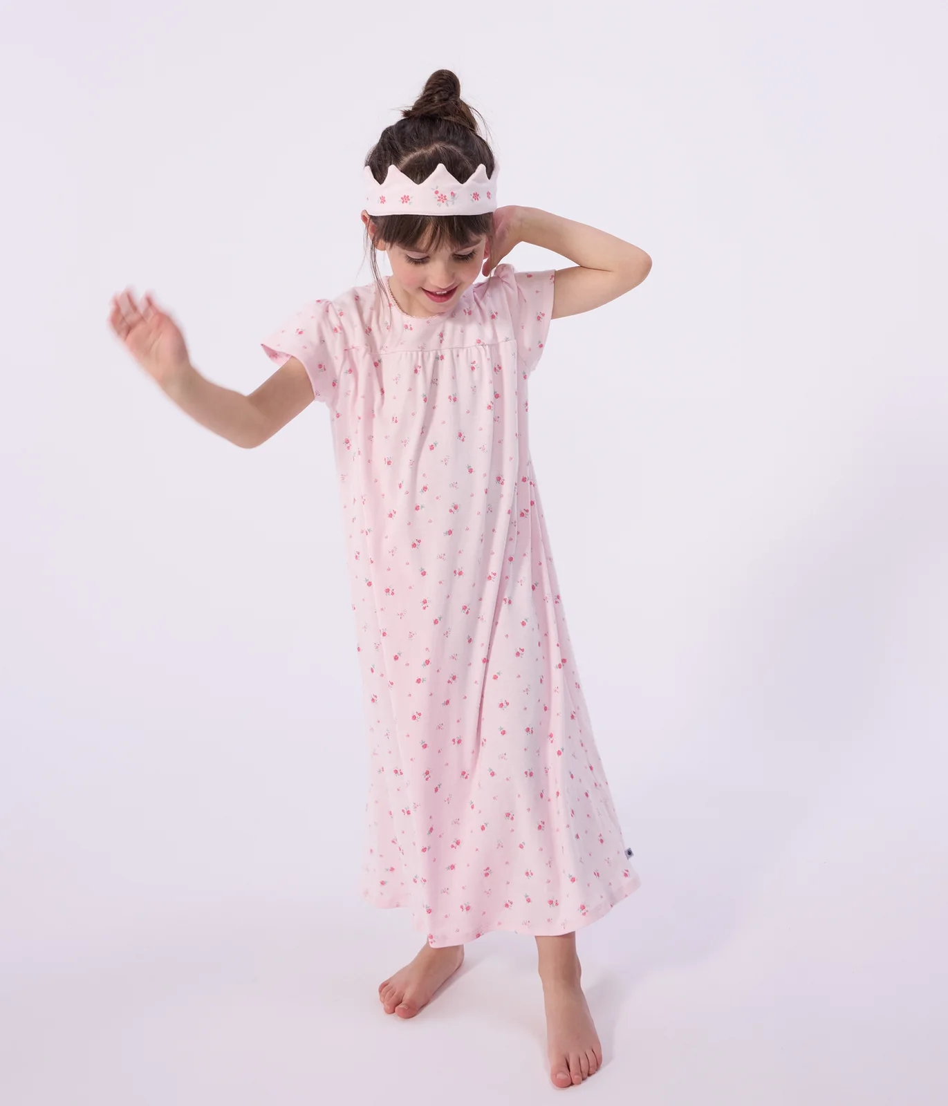 Children's fancy dress nightdress and tiara in cotton