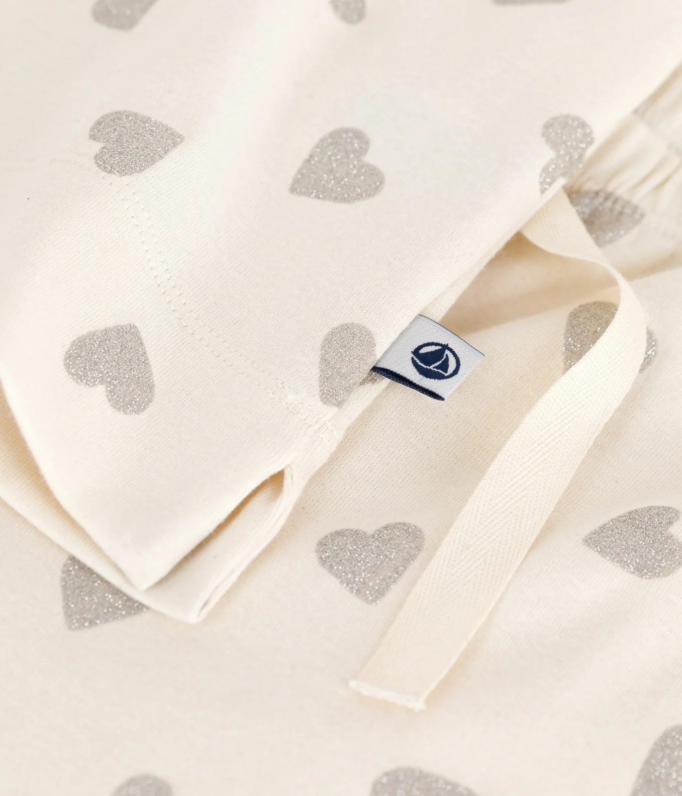 Women's cotton pyjamas with a heart print, short sleeves and wide legs