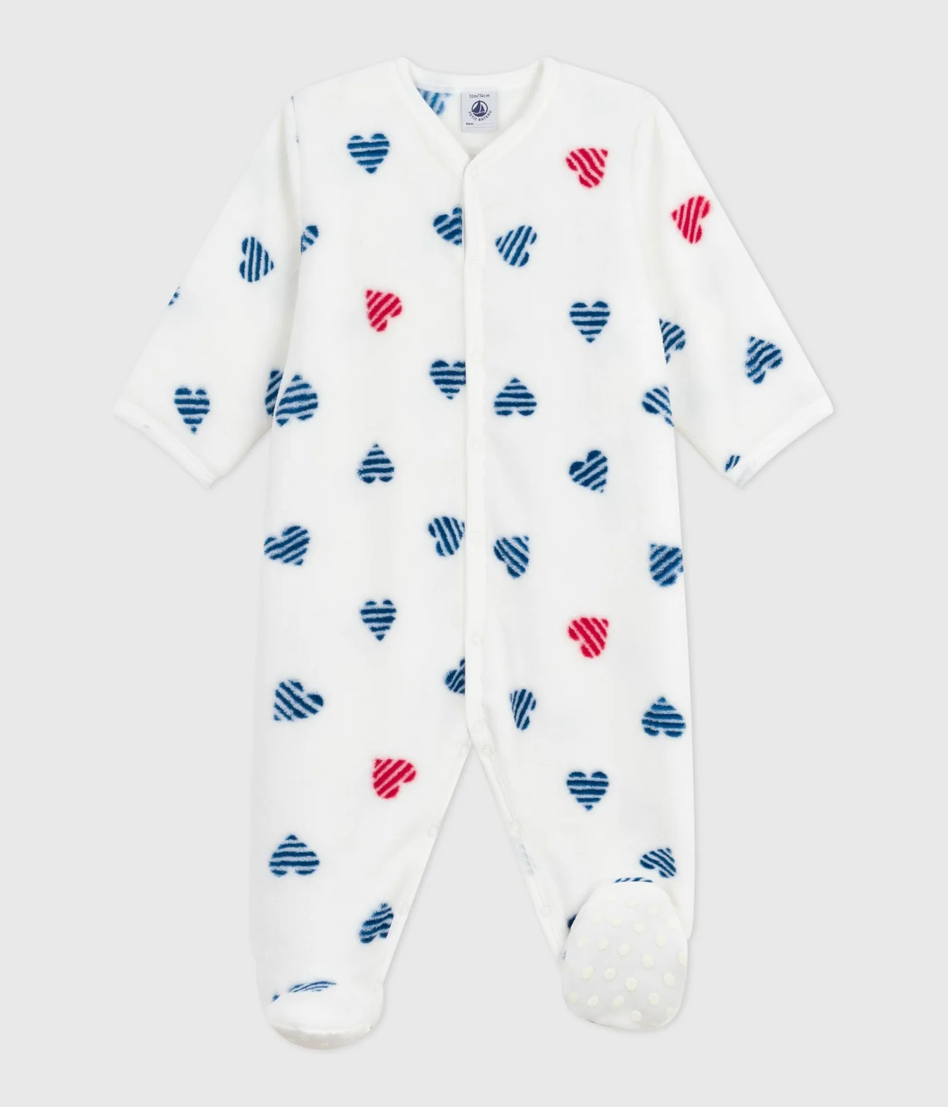 Babies' winter onesie in heart-print fleece
